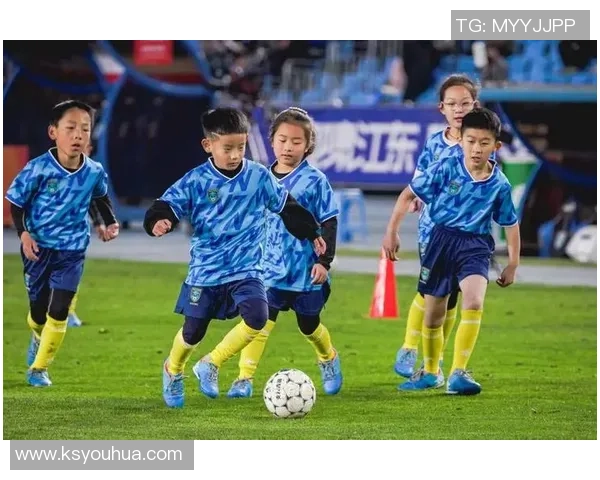 街头足球明星挑战赛开启你的球技与梦想之旅